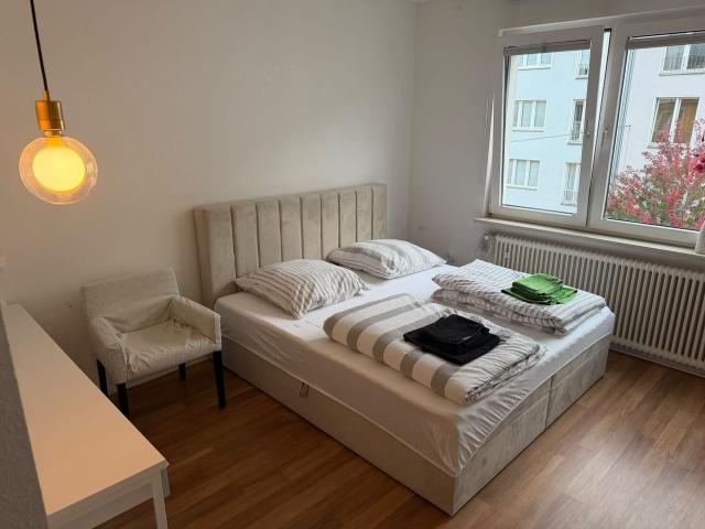 Nice centrally located apartment, Dusseldorf Amsterdam Apartments for Rent