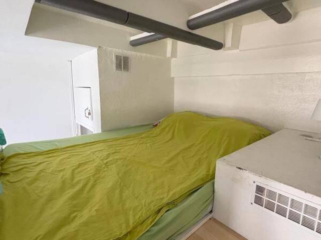 NICE CENTRE RUE ABBE GREGOIRE CLIMATISATION MEZZANINE