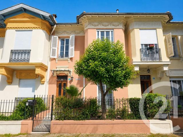 Nice Chambrun: À deux pas du parc Chambrun, dans un environ. 97m² Nice