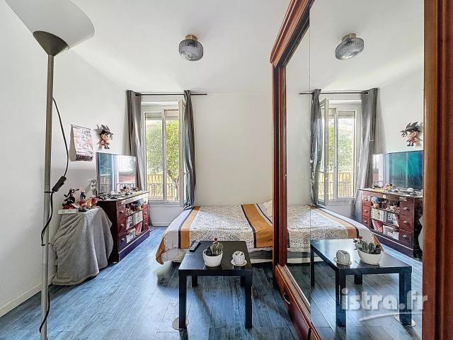 Nice Cimiez: Propriété de 435m² comprenant 6 appartements 435m² Nice
