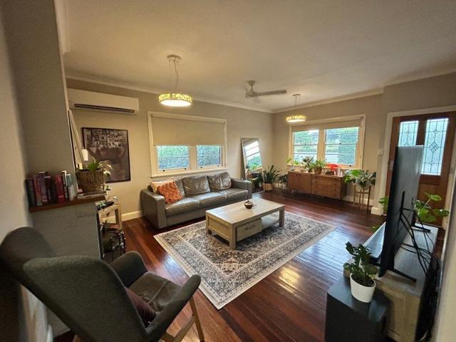 Nice & Cosy 3 Bedroom Home