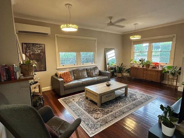 Nice & Cosy 3 Bedroom Home