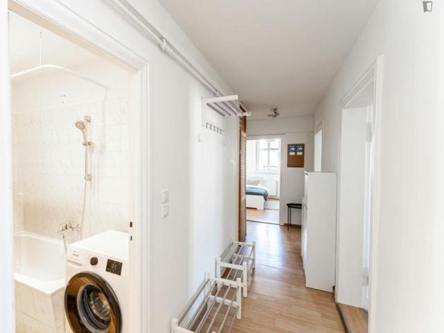Nice double bedroom near Wassermannstraße tram station