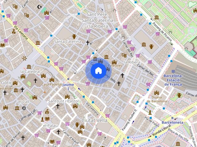 Nice double bedroom in Barcelona city centre only women can apply