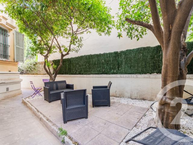 Nice Evêché: Immeuble de style traditionnel niçois constr. 279m² Nice