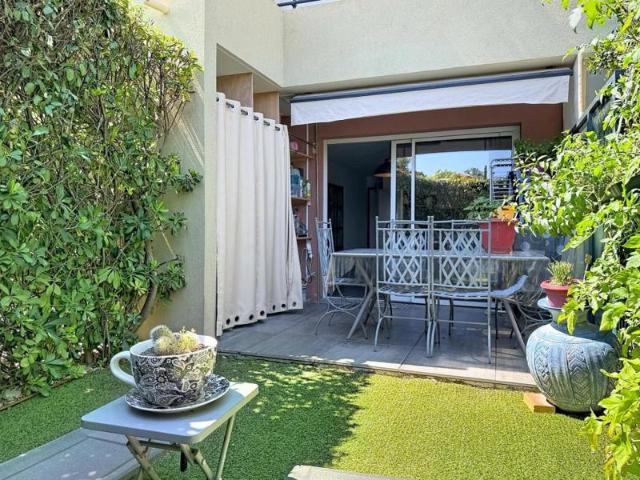 Nice Fabron/studio 27 m²/terrasse jardin/garage/