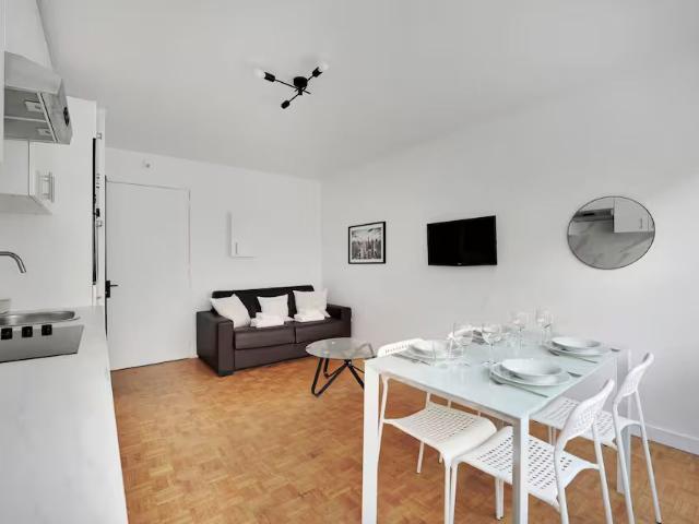 Nice, fashionable loft in quiet street