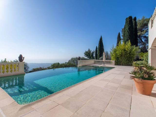 Nice Gairaut, splendide propriété de 311 m² au coeur d'un pa. 311m² Nice