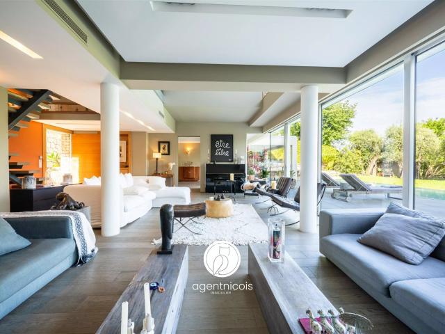Nice / Gairaut: Villa contemporaine 8 pièces Piscine. 440m² Nice