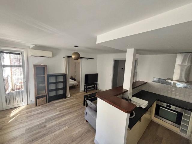 NICE GORBELLA 2 PIECES MEUBLES BALCON