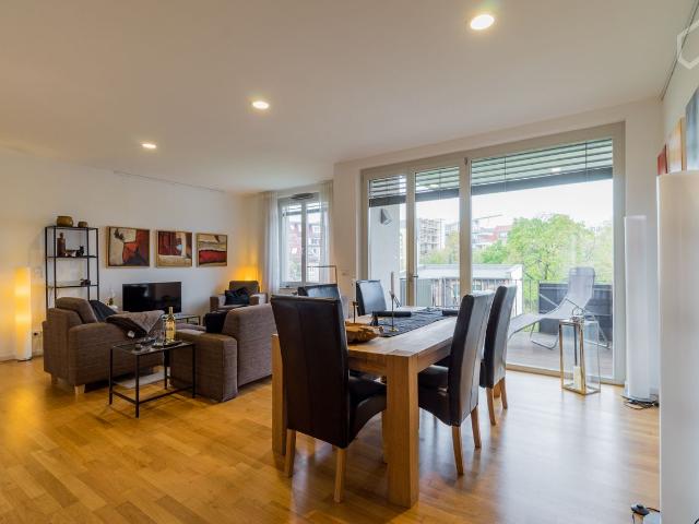 Nice, gorgeous studio with optional underground parkin in Weißensee, Berlin, Berlin Amsterdam Apartments for Rent