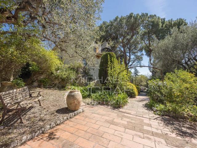 Nice Haut Gairaut Authentique bastide du XVIIIᵉ siècle