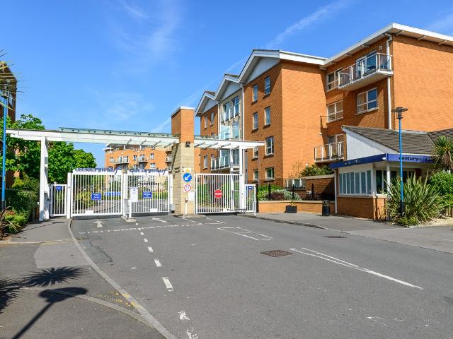 Nice House, Century Wharf, Cardiff Bay, Cardiff, CF10 5NXNice House, Century Wharf, Cardiff Bay, Cardiff, CF10 5NX