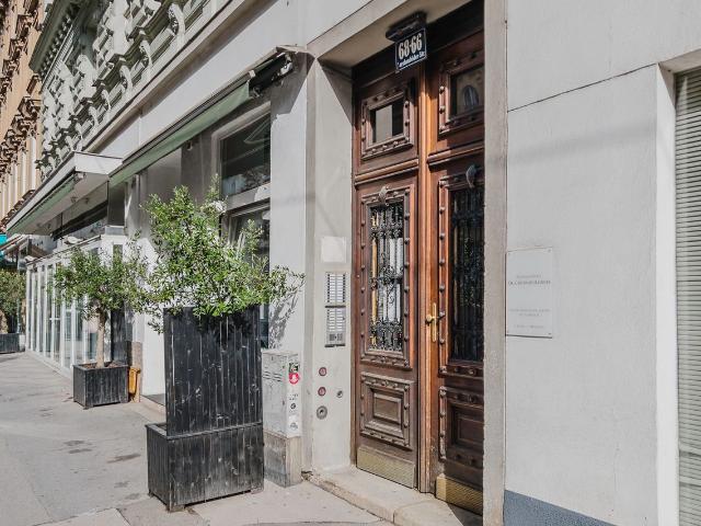 Nice Josefstadt 2BR w/ Laundry, Fully Furnished, Vienna Amsterdam Apartments for Rent