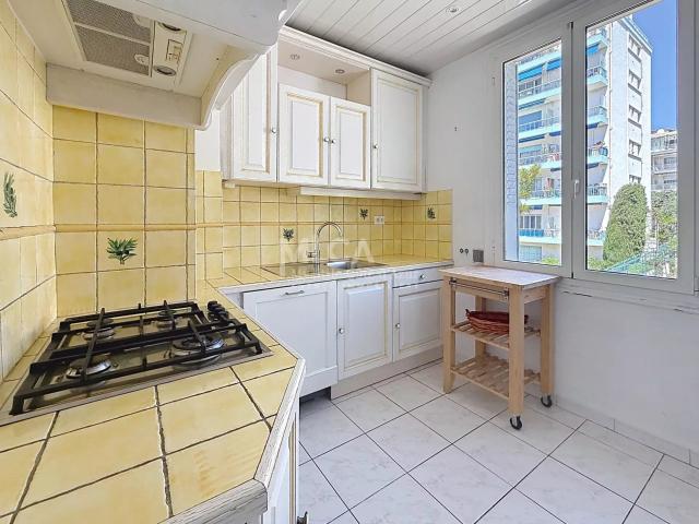 Nice Le Port 78m² Nice