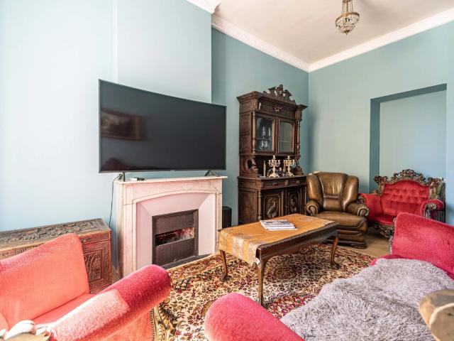 Nice – Le Port – Appartement 2 pièces d'angle, aperçu port 50m² Nice