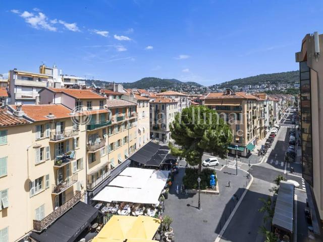 NICE Le Port: Bel appartement de 5 pièces. 137m² Nice