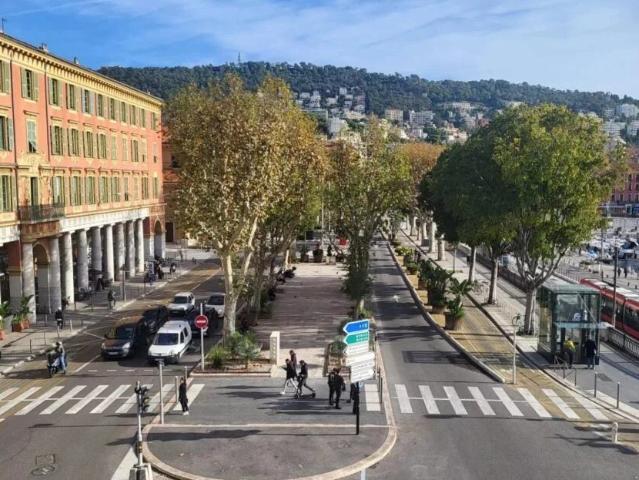 Nice Le Port spacieux 5 pièces 129m² Nice