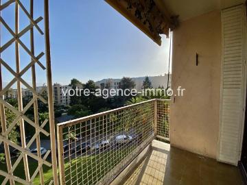 Nice Le ray: Location 3p d’environ 65m² avec balcon et parking 64 m2 Qu