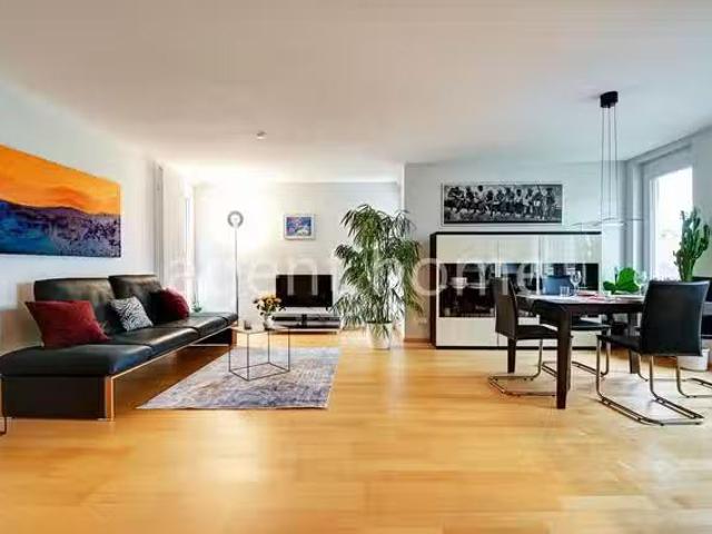 NICE LIVING
