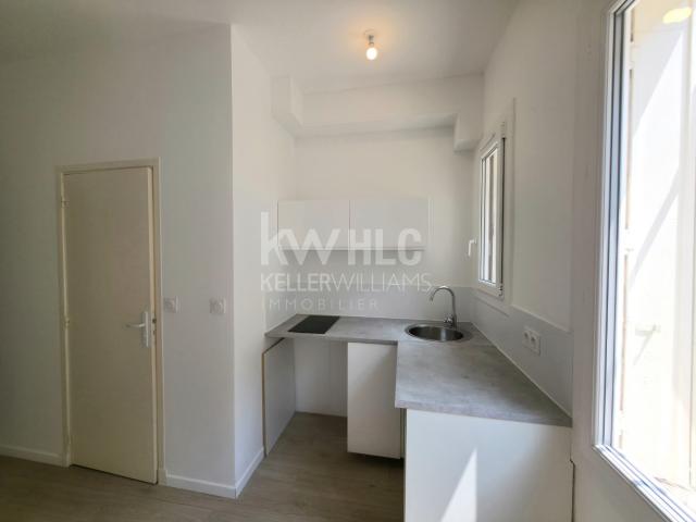 NICE: LOCATION STUDIO 06000