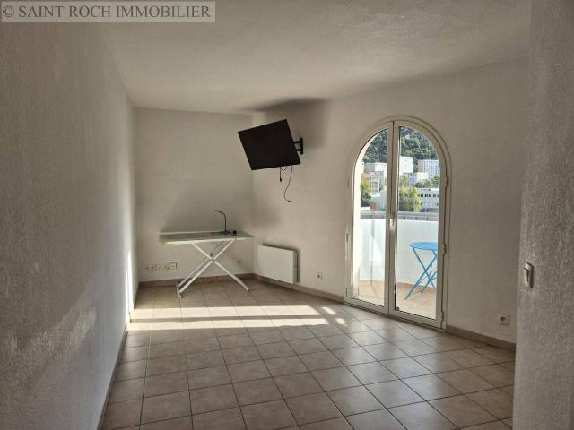 Nice Pasteur Studio vide à louer 20,40m²