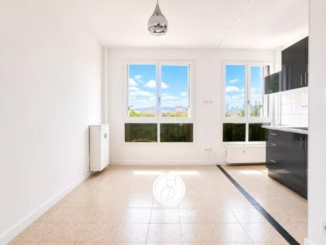 Nice / Parc Impérial: Studio / Investissement / Bon état