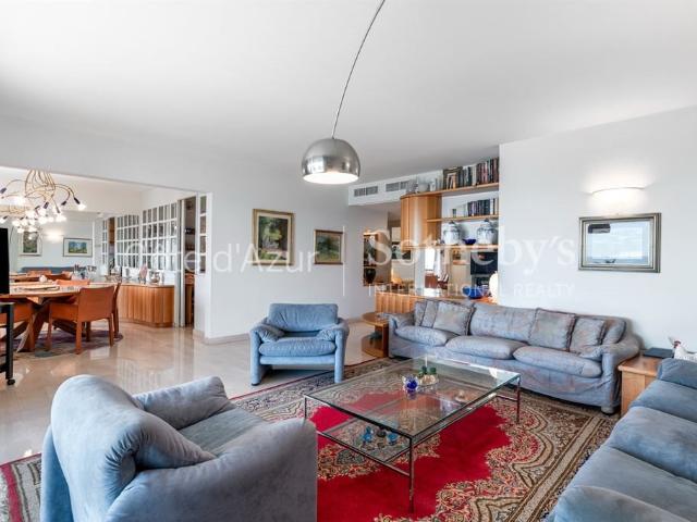 Nice Promenade des Anglais appartement 4 pièces terrasse vue. 114m² Nice