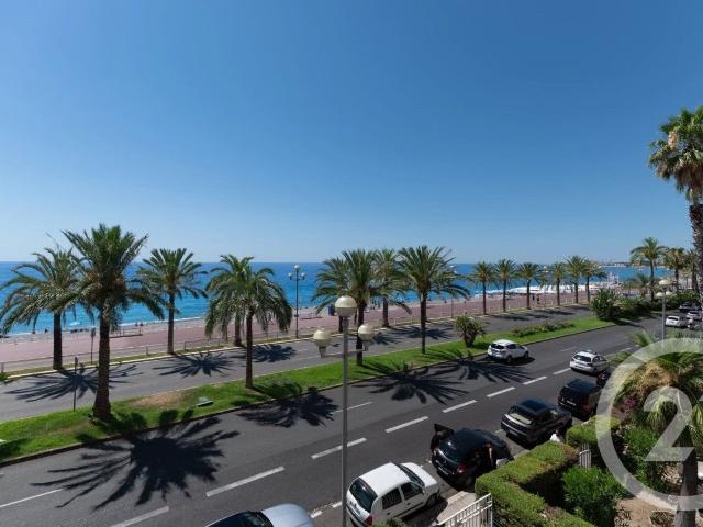 NICE PROMENADE DES ANGLAIS: Idéalement situé sur la prestigi. 85m² Nice