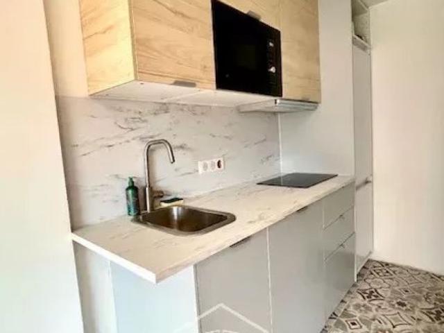 NICE – Quartier Gambetta / Église Russe Tzarévitch – Charmant 2 pièces meublé avec balcon – Pour étudiant