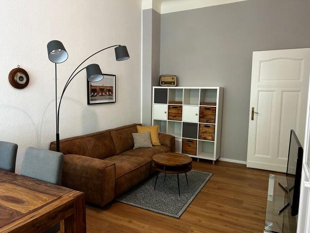 Nice, quiet studio in Charlottenburg Berlin, Berlin Amsterdam Apartments for Rent