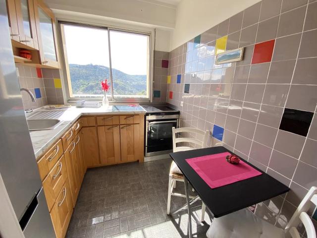 Nice Rimiez – 2 pièces vue panoramique Garage et Cave 43m² Nice