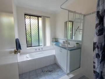 Cheap ROOM 3 Hellfire Drive, Darch, WA 6065