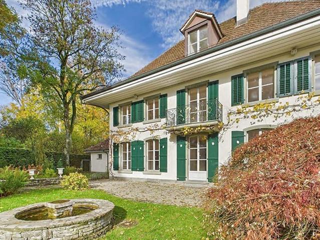 Nice room in 7pax shared house in Bern Ostring, furnished, temporary