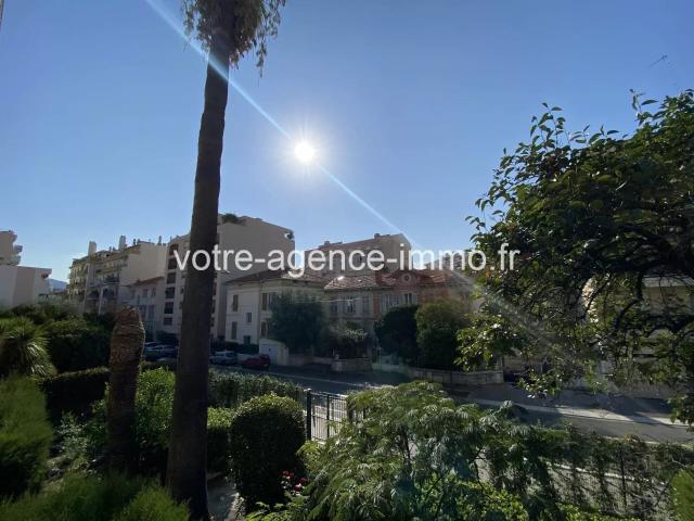 Nice St Barthélémy 3p meublé d'environ 71m² avec terrasse