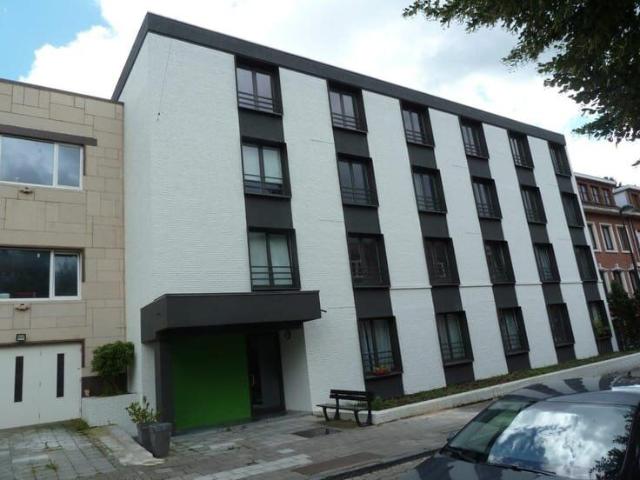 Nice studio 1 room in Auderghem near metro
