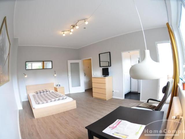 Nice studio flat with balcony in Berlin Wilmersdorf, furnished