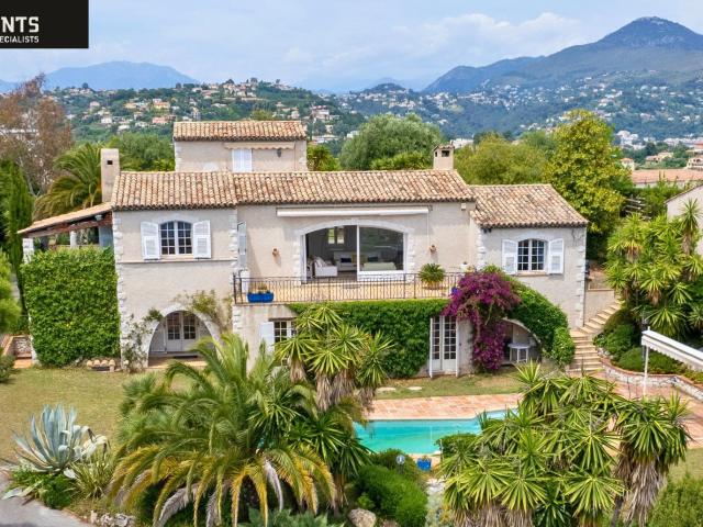 NICE SAINT PIERRE DE FERIC: 281m² Nice