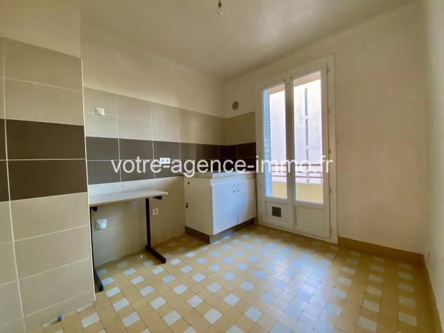 Nice Saint Roch / 3 pièces 55.86m² avec balcon – 970€ 55.86 m2 Quartie