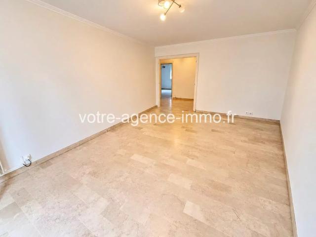 Nice – Saint Roch / Diables Bleus – 3P vide avec balcon, cave et