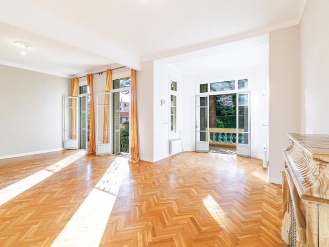 Nice Saint Sylvestre Grand 5/6 pièces dans une maison bou. 154m² Nice