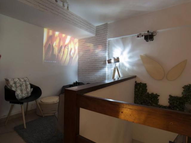 Nice single bedroom, just 2 minutes walk from UPF