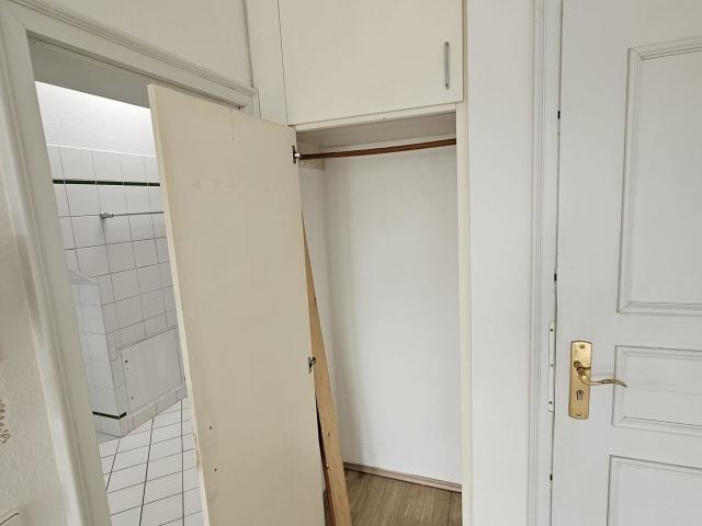 Nice & spacious flat in Berlin Kaulsdorf with roof terrace, Berlin Amsterdam Apartments for Rent