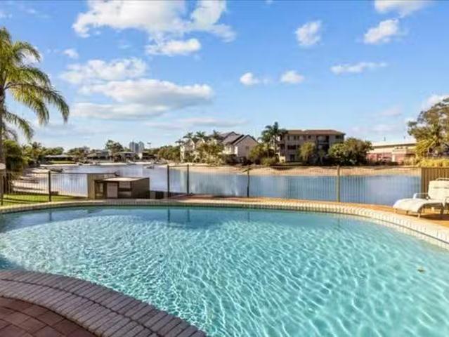 Cheap UNIT 1/10 Woomba Place, Mooloolaba, QLD 4557