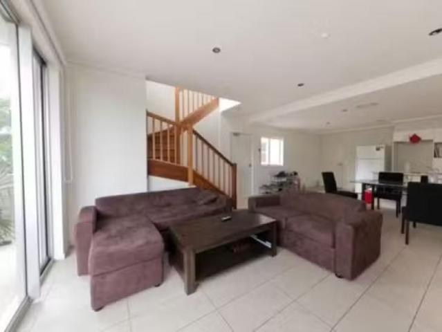 Just in! UNIT 1/27 School Street, Kelvin Grove, QLD 4059