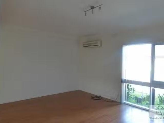 Rental! UNIT 1/5 Hyland Street, Moe, VIC 3825