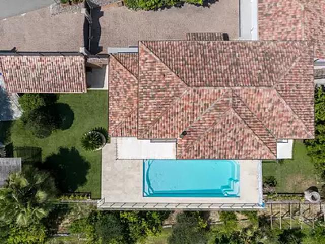 Nice 06000 Achat / Vente maison 6 pièces t6 piscine