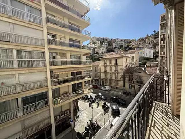 Nice 06000 Achat / Vente appartement 3 pièces t3