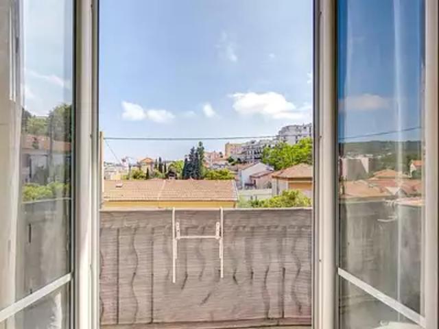 Nice 06000 Achat / Vente appartement 4 pièces t4 balcon