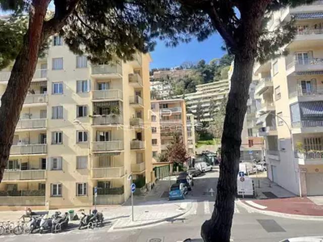 Nice 06000 Achat / Vente appartement 1 pièce t1 au dernier étage